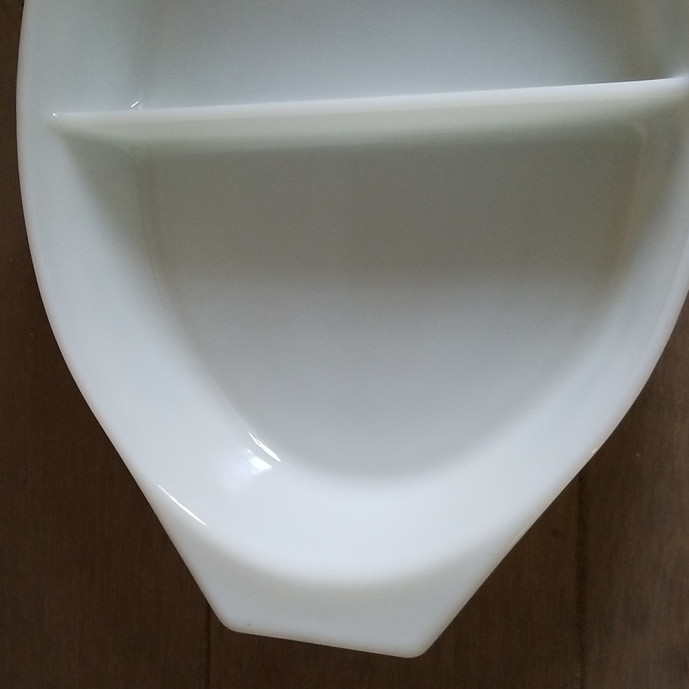 Vintage Pyrex Golden Acorn Divided Serving Dish - Picture 11 of 16